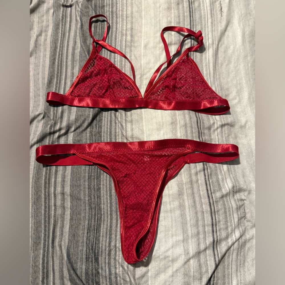 Red Lace Lingerie Set 💌